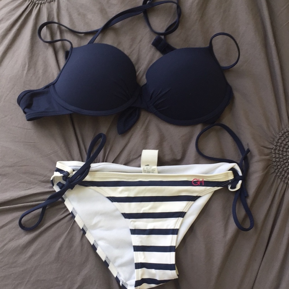 Gilly Hicks Bathing suit
